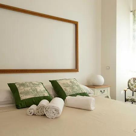 Dimora La Fiumara Guest house *