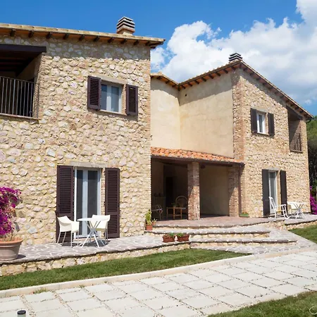 Dimora La Fiumara Guest house